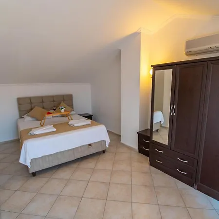 Sunset Club Aqualettings Dolphin 4 Apartamento Fethiye